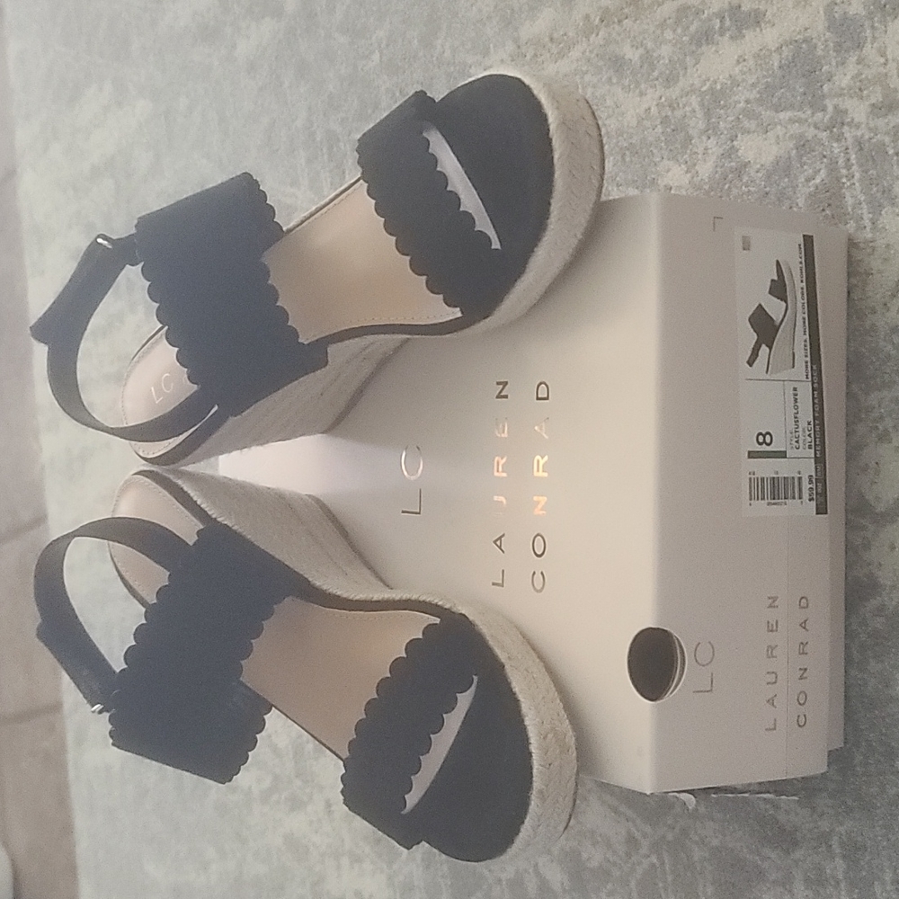 Ladies Wedge - Picture 6 of 6